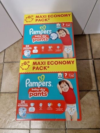 124 couches Pampers baby-dry pants taille 7