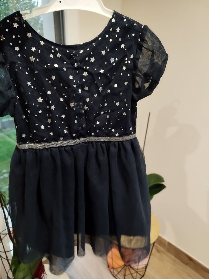 Robe bleue marine - photo numéro 3