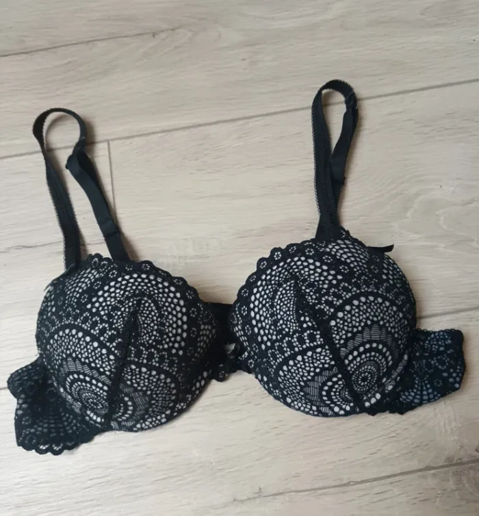 Soutien gorge rougegorge