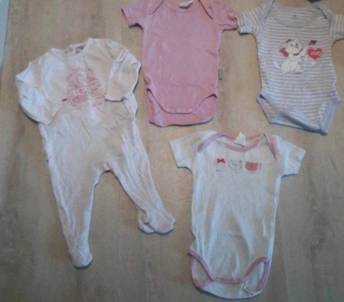 Lot de vêtements été 6mois fille - photo numéro 5
