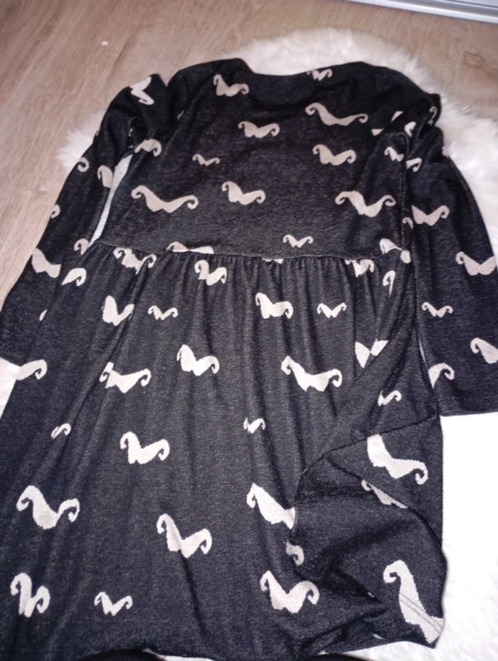1€ Tex robe 11/12 ans imprimé moustache 🧔 - photo numéro 5