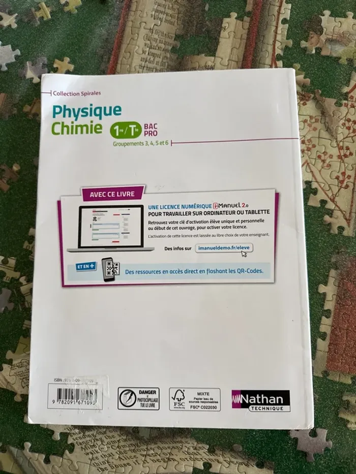 Livre physique, chimie, première bac pro - photo numéro 3