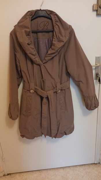 Imperméable  sans capuche avec ceinture