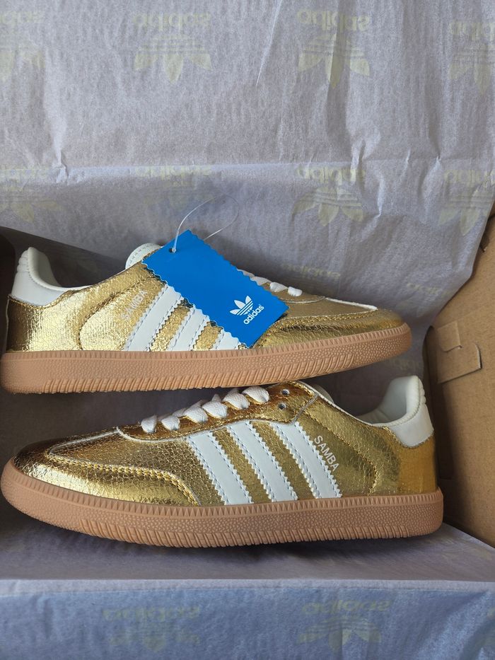 Adidas samba og doré neuve - photo numéro 1