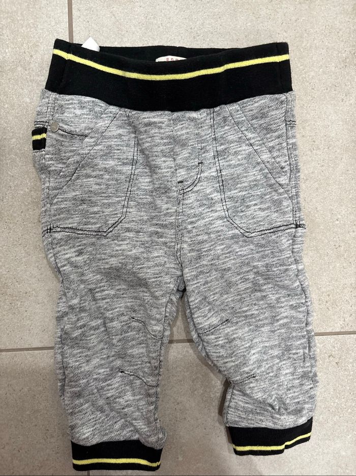 Ensemble survêtement bébé garçon marque Esprit neuf taille 9 mois - photo numéro 6