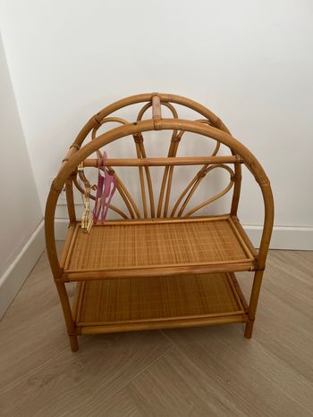 Penderie poupée rotin