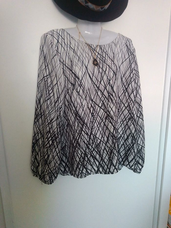Blouse graphique t 44