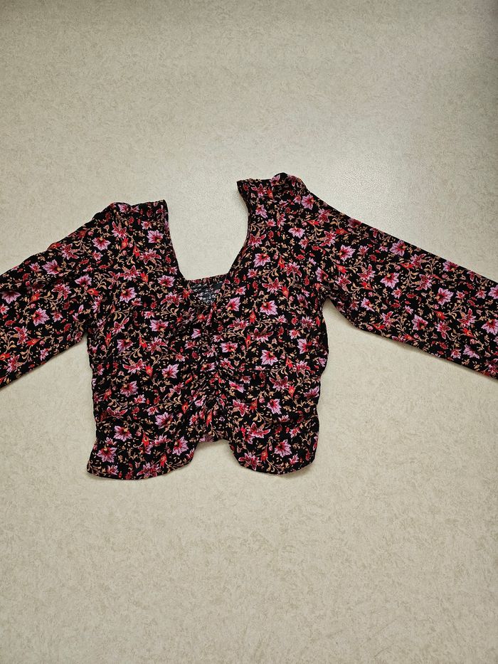 Blouse chemisier court manches longues neuf - photo numéro 2