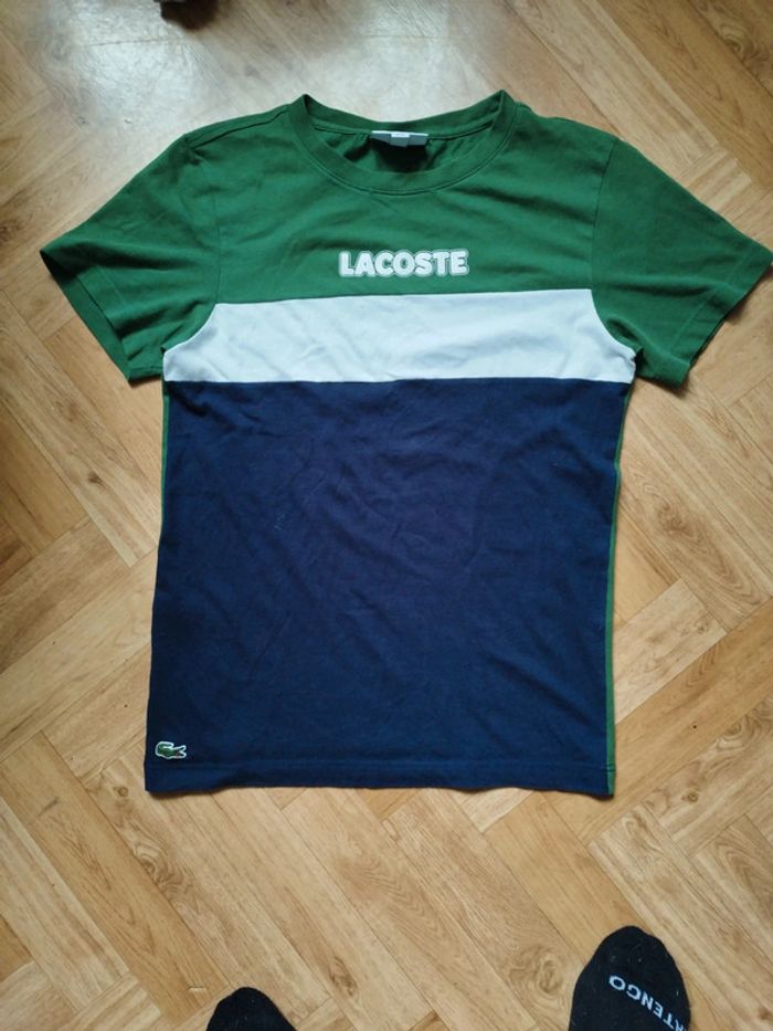 Tee shirt