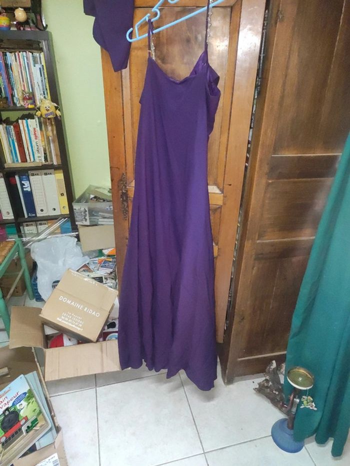 Robe de soirée violette - photo numéro 3