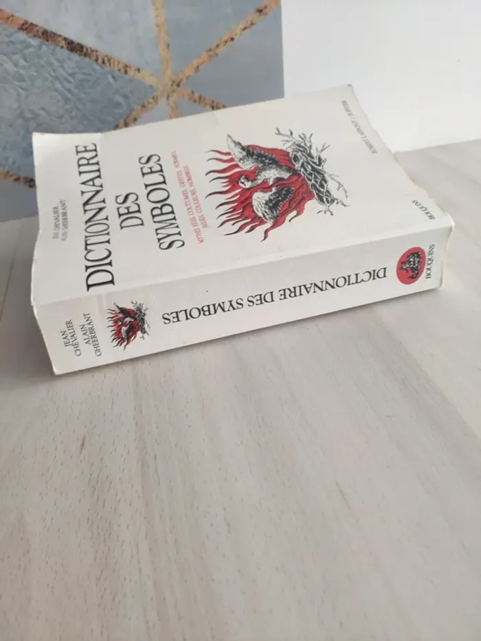 Livre dictionnaire des symboles mythes rêves coutumes gestes formes nombres Bouquins - photo numéro 5