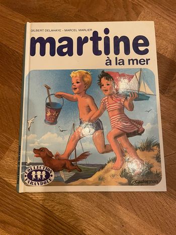 Livre Martine a la mer