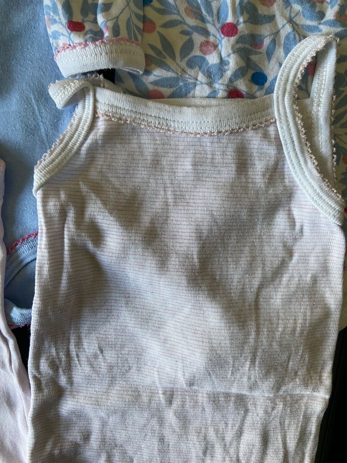 Lot de bodies fille petit bateau - photo numéro 5