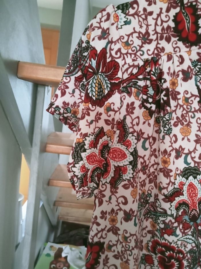 Tee-shirt taille 2(14ans) Intermarché - photo numéro 4