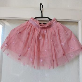 Magnifique jupe 6 ans neuve