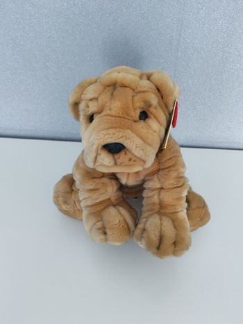 Peluche chien