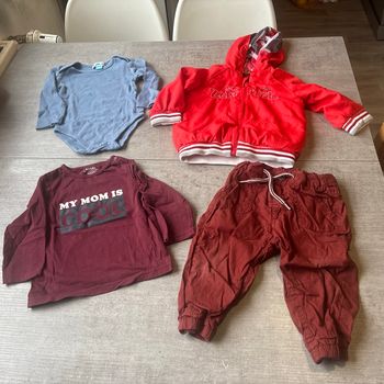 Lot vêtement bébé 9 mois