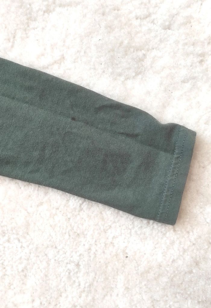 T-shirt manches longues 6 ans Kiabi kaki dinosaure skate. - photo numéro 4