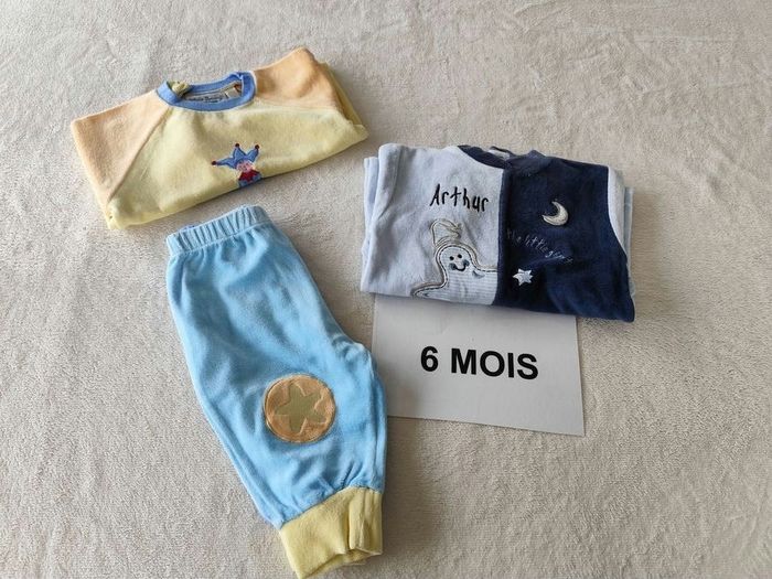 Lot de 2 pyjamas garçons 6 mois - photo numéro 2