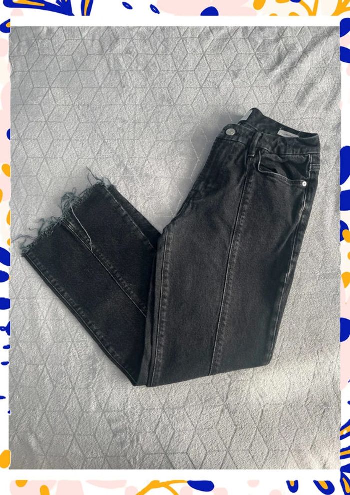 Jean noir effet déchiré – Modèle Le Mini Boot – Frame 🖤