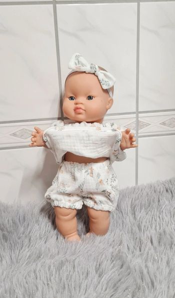 Vêtement pour minikane ou paola reina 34cm