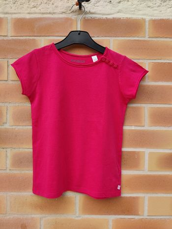 T-shirt fille 8 ans Okaïdi rose fuchsia comme neuf