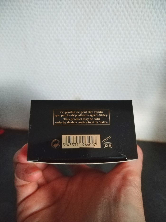 Gel douche et bain Eau du Soir Sisley neuf - photo numéro 6