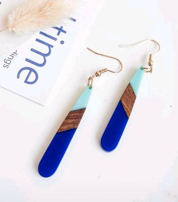 Boucle d oreille pendante en acrylique  et bois