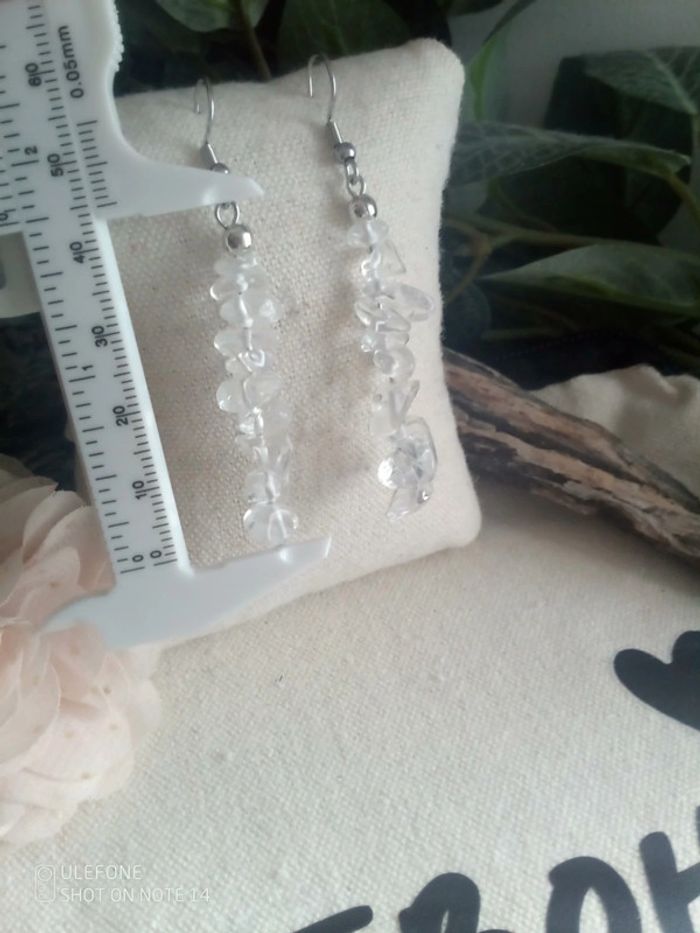 Boucles d'oreilles bohèmes en pierres de cristal de roche - photo numéro 2