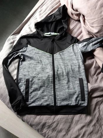 Veste de sport 12 ans