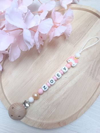 Attache tétine personnalisée licorne