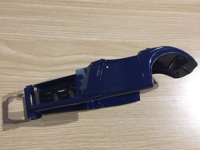 Carcasse bleu pièce détachée miniature Mercedes Benz 500 K 1936 Burago 1/20 1/20e 1/20eme #A46 - photo numéro 4