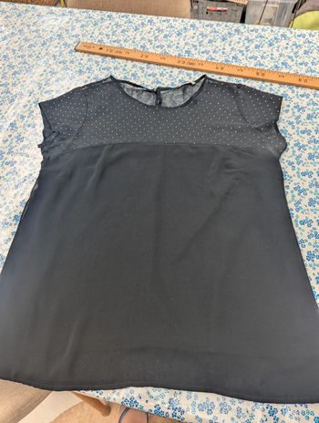 Top blouse noire avec strass taille 42 Camaïeu