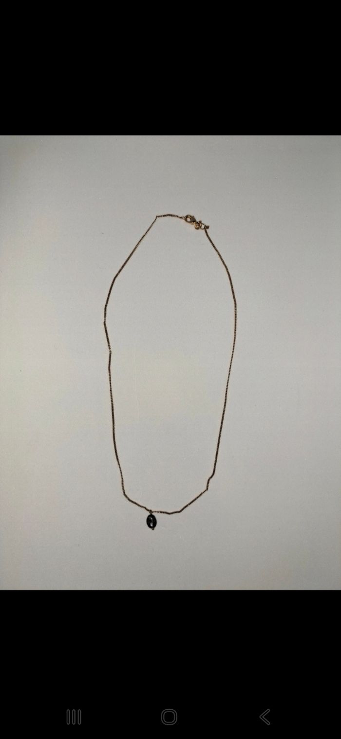 Chaîne plaquée or avec pendentif
