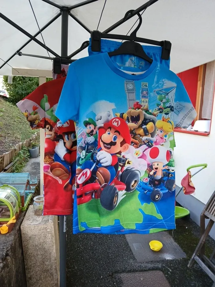 Lot ensemble Mario Sonic jumeaux