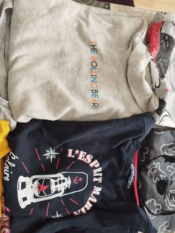 Lot vêtement garçon 10 ans - photo numéro 4