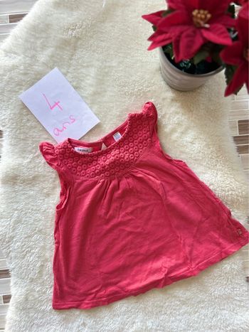 T-shirt ~ okaidi ~ 4 ans