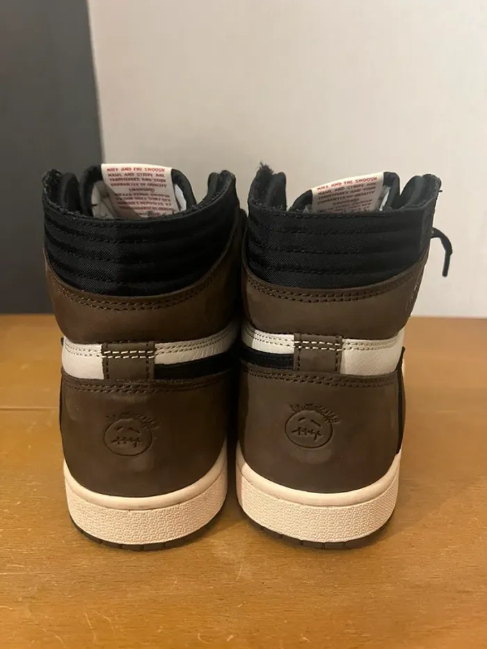 Jordan 1 high Travis Scott certificat StockX - photo numéro 4