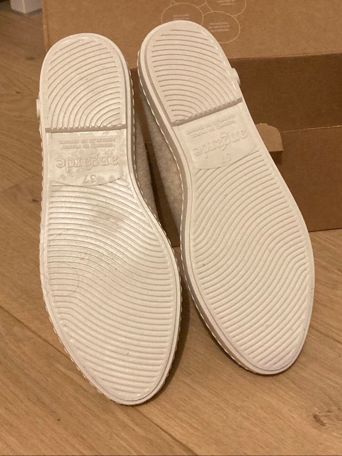 Chaussons Angarde T37 neufs - photo numéro 3