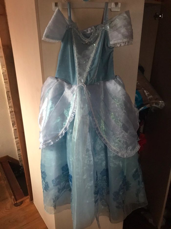 Robe cendrillon Disney - photo numéro 3