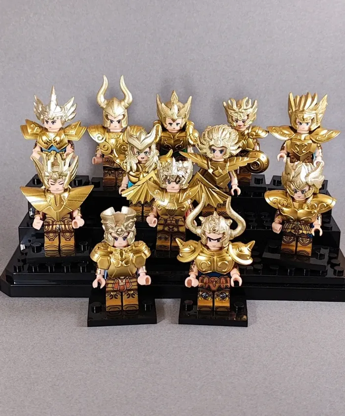 Les 12 chevaliers d'or du zodiaque - lot de 12 mini figurines au format Lego