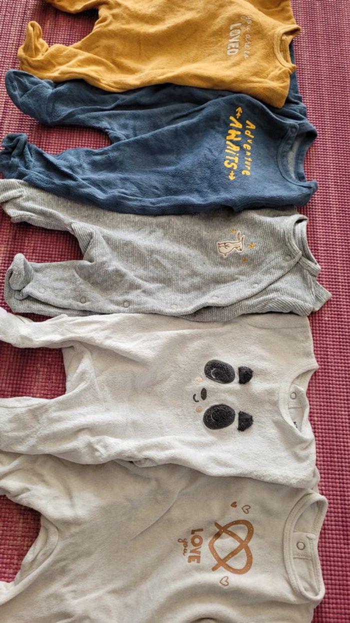 Lot 5 pyjamas 1M - photo numéro 2