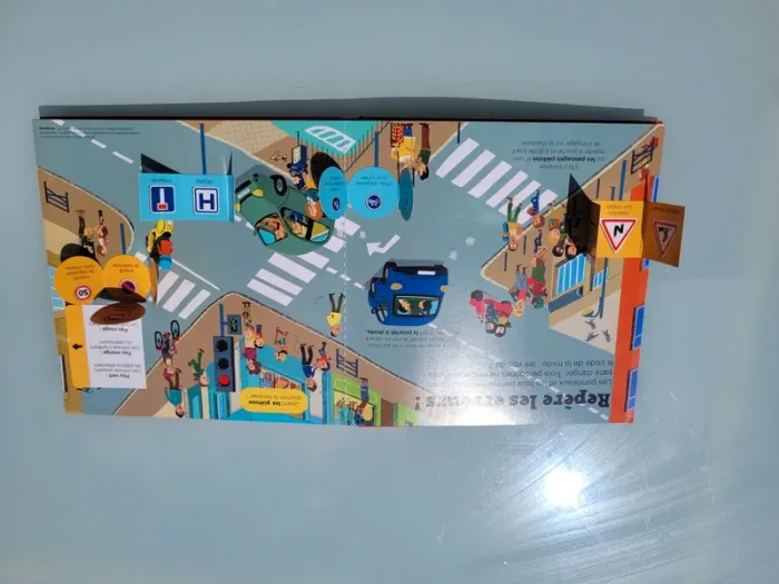 Livre animé de flaps, tirettes.. Kididoc 🚢 Les Transports 🛩 - photo numéro 8