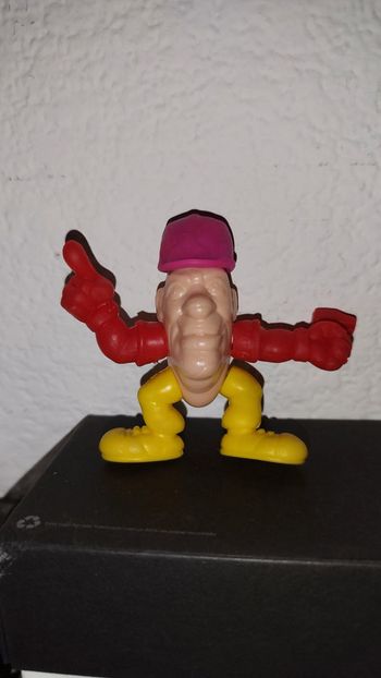 Ancien jouet figurine démontable Charly Gamusinos 1994 star toys figure