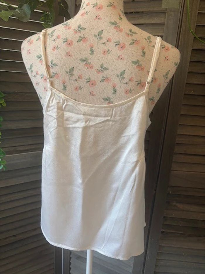 haut et t-shirt Naf Naf blanc taille 42 - photo numéro 3