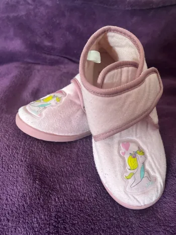 Chaussons licorne pointure 30