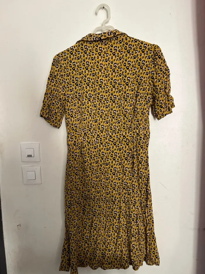 Robe Léopard Taille M - photo numéro 3