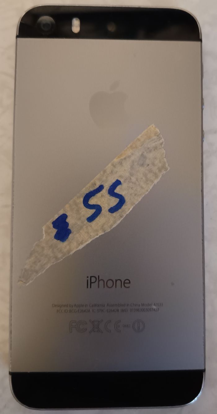 Apple IPhone 5s Noir Gris Argenté - photo numéro 2
