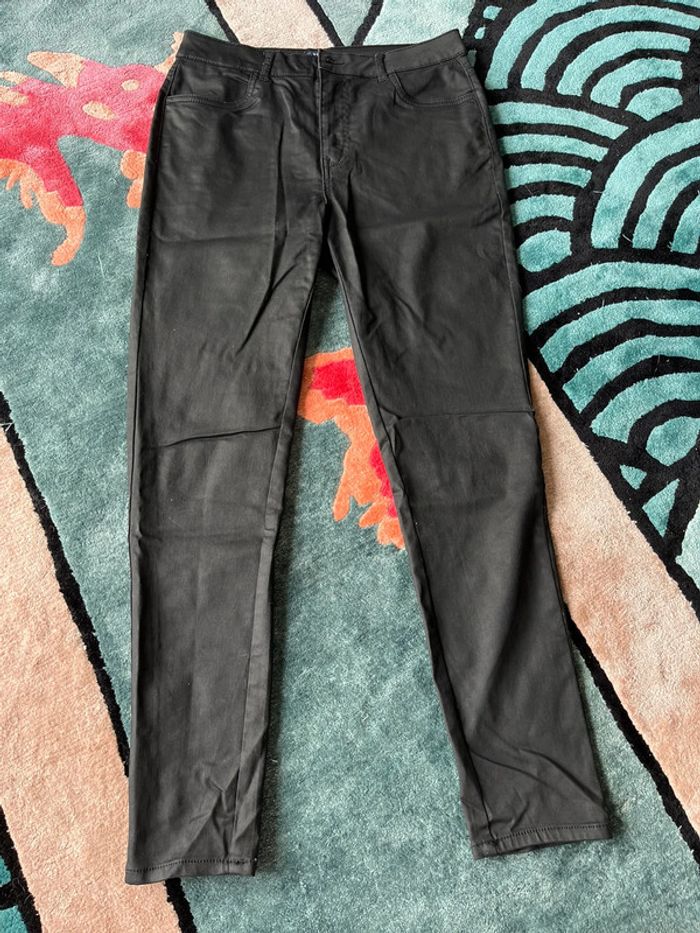 Pantalon noir