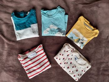 Lot 5 t shirts manches longues 12 mois